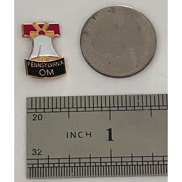 Vintage Odyssey of the Mind Pennsylvania Liberty Bell Lapel Pin - Picture 2 of 3